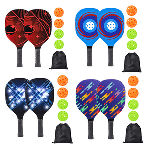 Ensemble de sport de plein air Jstar, comprenant 2 raquettes de pickleball en bois légères avec sac de transport et 4 balles - Product Image 1