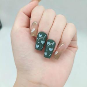 <span class=keywords><strong>เล็บ</strong></span>ปลอม<span class=keywords><strong>ลาย</strong></span>หัวใจสำหรับฤดูใบไม้ร่วงและฤดูหนาว ชุด 24 ชิ้น สีน้ำตาล/<span class=keywords><strong>เขียว</strong></span>เข้ม วัสดุ ABS รูปทรงสี่เหลี่ยมขนาดกลาง สติ๊กเกอร์ติดเล็บแบบธรรมชาติ - Product Image 4