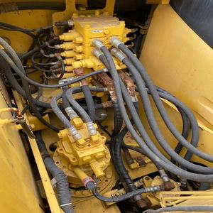 รถขุดขนาดเล็ก Komatsu 12.5 ตัน มือสอง พร้อมมอเตอร์ PLC เกียร์ ปั๊ม แบริ่ง สภาพดีเยี่ยม ระบบไฮดรอลิกมั่นคง - Product Image 5