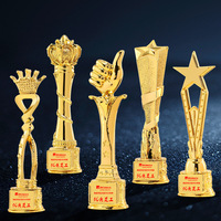 Nouvelle conception de trophées en résine plaqués or, médailles étoiles, gravure de logo personnalisée, trophées sportifs, coupe en résine