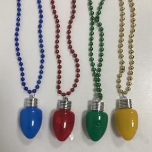 Brilho Natal Luz Colar com Bulbo Pendent Vermelho Verde 3D Xmas Colar Acessórios para Camisola Feia Ano Novo Família Festa - Product Image 5