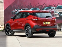 Nissan Kicks SUV 2021 1.5L LHD Chine Voitures d'occasion Sans accident Titre propre Moteur HR15 Sièges arrière rabattables