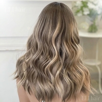 Perruque de cheveux humains vierges européens à cuticules alignées, avec mèches couleur marron, ondulations naturelles, perruque frontale en dentelle HD 13x4