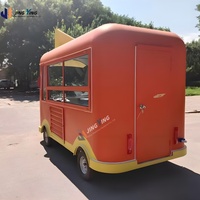 Support mobile sur le thème du thé et des bonbons de camion de dessert de dessin animé coloré