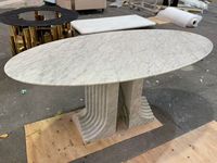 Table à manger ovale haut de gamme en marbre blanc naturel, piédestal à double colonne rainurée, polie, imperméable, pour salon intérieur