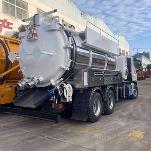 Camion de nettoyage et d'aspiration des eaux usées Isuzu GigManual Diesel 14000L en acier inoxydable, robuste, avec réservoir de 4000 gallons et déboucheur de canalisations - Product Image 4