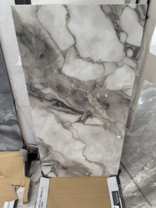 Piastrelle in marmo Porcelanato lucide per pavimenti in porcellane 600x1200mm per pavimenti Carrara piastrelle bianche per pareti interne - Product Image 3