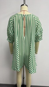 Combinaison décontractée <span class=keywords><strong>ample</strong></span> à rayures et col en V pour <span class=keywords><strong>femme</strong></span>, avec cordon de serrage, taille élastique, en tissu froissé, idéale pour les vacances et la plage, Sehe Fashion - Product Image 6