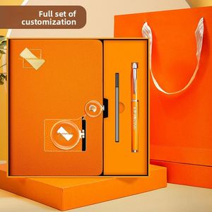 Ensemble de carnets A5 haut de gamme pour cadeaux d'entreprise avec couverture en PU imperméable de luxe, design de poche, reliure cousue, impression de logo, ouverture à plat - Product Image 1