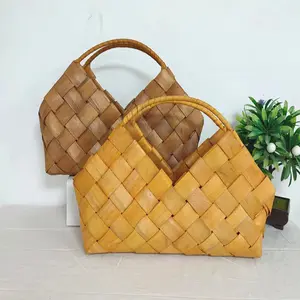 Grosir buatan tangan Chipwood Woven modis berguna keranjang belanja keranjang penyimpanan dengan pegangan