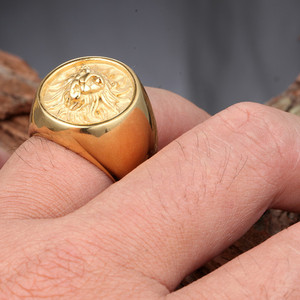 Perhiasan antik personalisasi cincin singa kustom cincin baja tahan karat berlapis PVD emas 18K untuk pria - Product Image 2