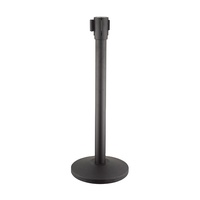 Barrière de sécurité noire pour files d'attente avec guide de circulation