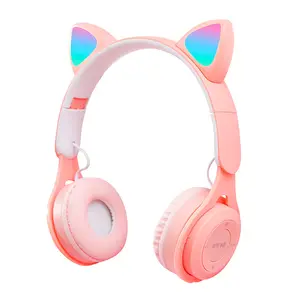 Goedkope Y 08M Over Ear Muziek Koptelefoon Met Microfoon Headsets Geheugenkaart Ondersteuning Kleurrijke Draadloze Kat Oor Lichtgevende Koptelefoon