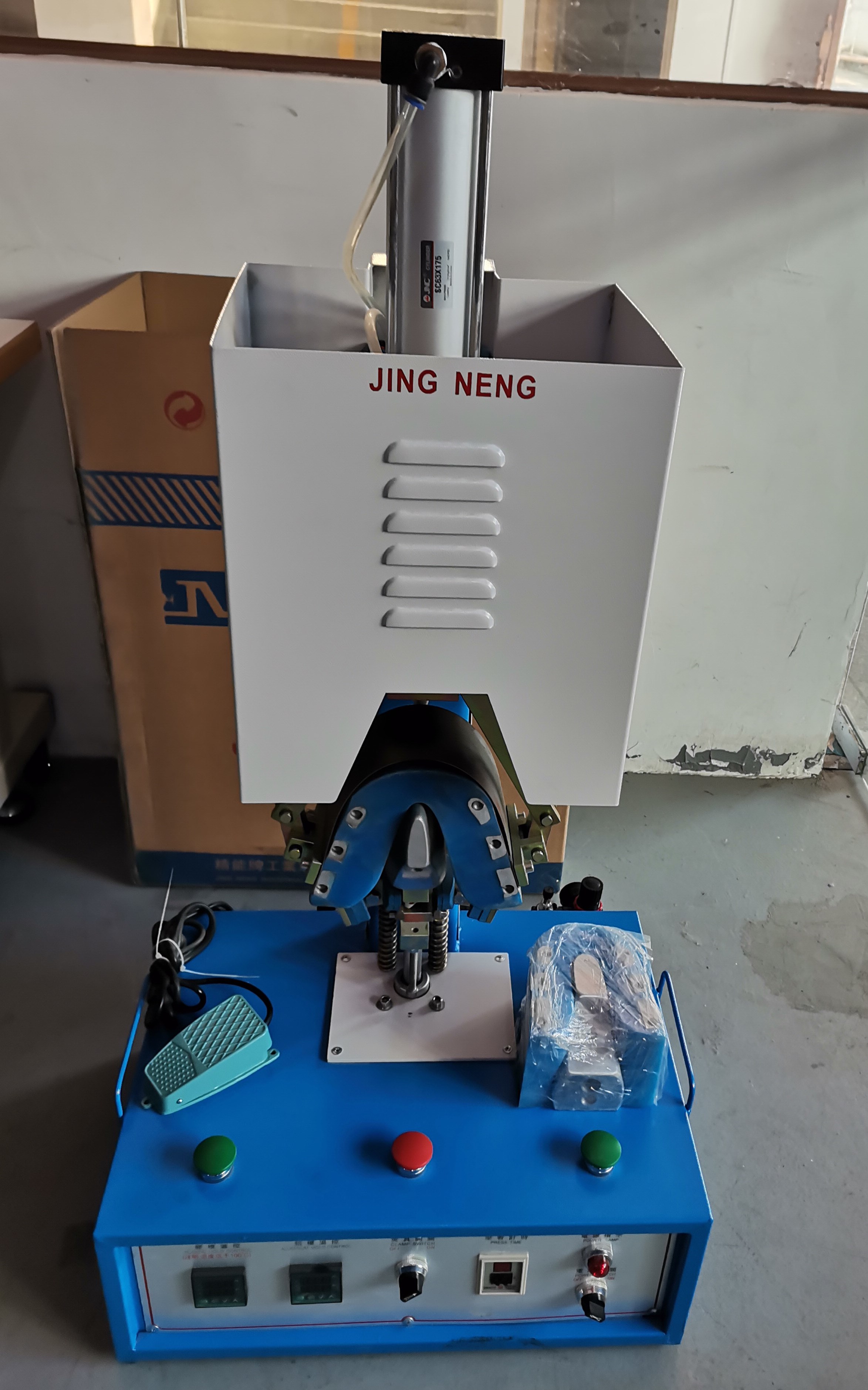 Shoes Machine Making Supplier Automatic Shoes Heel Forming Machine Hot Pressing Moulding Machine