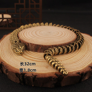 Modelo de serpiente cascabel de latón, adorno para decoración del hogar y la oficina, regalo de Año Nuevo Chino, figura de animal tradicional, 1 unidad, para mesa - Product Image 3