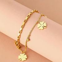 Bracelet Gaovo à double couche avec pendentif trèfle à quatre feuilles en acier inoxydable plaqué or 18 carats, bijoux simples et tendance pour femmes