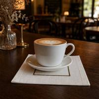 Sous-verre en coton blanc cassé avec bordure brodée dorée, tapis à double couche pour boissons, idéal pour hôtels, restaurants, cafés, taille personnalisable