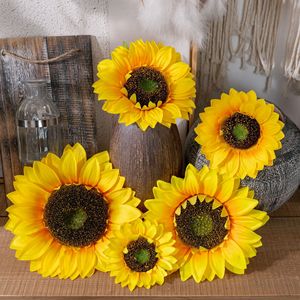 Cabezas de Girasol Artificiales CallaFloral, Tejidas en Tela Plástica Realista, Decoración de Boda, Estilo Moderno - Product Image 1