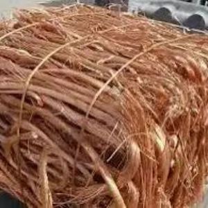 Oferta de Venta: Chatarra de Cable de Cobre Modelo Copper Wire Scrap-001 para Reciclaje, Material de Alta Pureza, Ahora en Stock - Product Image 4