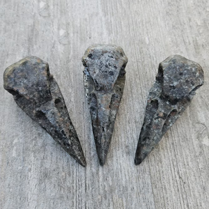 Venta al por Mayor de Calaveras de Cristal Natural Yooperlite Talladas a Mano, Adornos, Artesanías, Productos de Decoración para el Hogar, Regalo de Halloween - Product Image 6