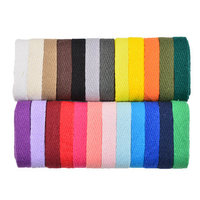 Étiquette en coton biologique blanc et noir à chevrons, personnalisée avec logo, pour vêtements, par Winnus Factory