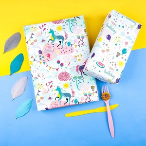Joyeux Anniversaire – Lot de Rouleaux de Papier Cadeau Écologique Imperméable – Licorne, Fleurs, Bannières Artistiques – Emballage Cadeau 100GSM Double Face PE - Product Image 4