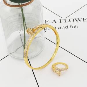 18k <strong>Gold</strong> Plated Fashion Brand Zirconia Jewelry Nail <strong>Bangle</strong> CZ Dubai Jewelry Heavy <strong>Bangles</strong> <strong>Gold</strong> Filled Jewelry Women Bracelet <strong>Set</strong> - Product Image 3