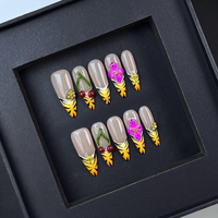 Ongles artificiels en acrylique de luxe sur mesure, de haute qualité, faits à la main, à couverture complète, forme amande, avec diamants colorés