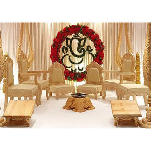 Chaise de mandap en bois de mariage de style designer Vidhi, ensemble de chaises de mandap pour mariage royal, décoration de chaise de mandap en bois de mariage, événement Washington - Product Image 1