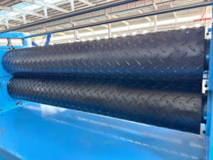 Machine à embosser le métal à commande PLC à prix avantageux et haute précision avec boîte de vitesses et roulement d'alimentation CNC - Product Image 4