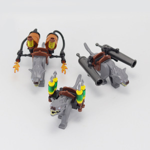 Blocs de construction MOC transfrontaliers à petites pièces, figurines d'animaux (loup) et ensembles d'armes pour scènes de bataille dans la <span class=keywords><strong>jungle</strong></span>, accessoires créatifs - Product Image 2