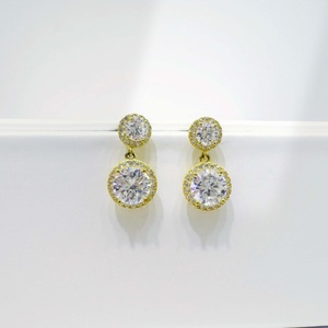 Boucles d'oreilles clous en argent sterling 925 personnalisées, motif fleur, zircon, strass bleu, or 18 carats, CZ, pour femme, idéales pour les fêtes et mariages - Product Image 5