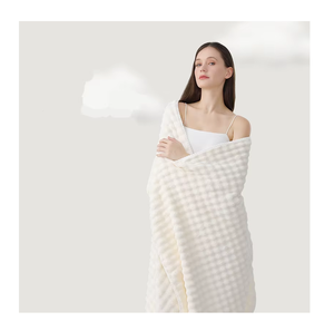 Serviette de bain de luxe personnalisée en microfibre tricotée, écologique, à séchage rapide, prix raisonnable, mini, marque privée - Product Image 1