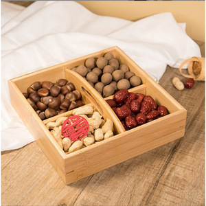 Caja rectangular de bambú para frutos secos con secciones divididas y asa para almacenamiento de aperitivos, organizador de escritorio - Product Image 1