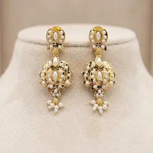 Conjunto de Collar Clásico Indio de Novia con Perlas Imitación Rodio y Jadau, Venta al por Mayor, Estilo Kundan Polki, para Bodas y Fiestas Indias - Product Image 5