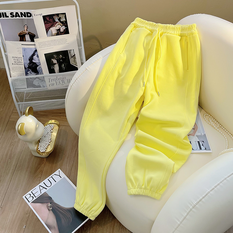 Giallo-B