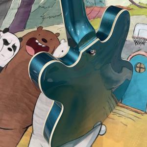 <span class=keywords><strong>Guitare</strong></span> électrique Metal Blue 335, manche en érable torréfié, corps plein, 6 cordes, touche en palissandre - Product Image 5