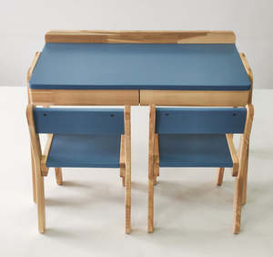 Ensemble de meubles Montessori modernes pour jardin d'enfants Table en bois gagnante Deux chaises pour l'apprentissage Préscolaire Garderie <span class=keywords><strong>Chambre</strong></span> Cuisine - Product Image 3