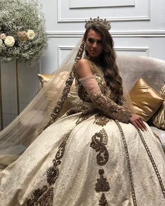 Atiya libas lehenga choli ชุดแต่งงานสำหรับผู้หญิงพร้อมด้วยวัสดุอะซิเตทปักลายสไตล์อินเดีย - Product Image 2