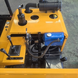 Mini-dumper chenillé articulé 2026 de 5 tonnes de capacité de charge à vendre - Product Image 4