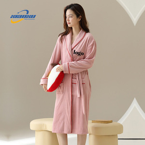 Großhandel Paar Home Schlaf tragen Winter Custom Stickerei Logo 100% Baumwolle Waffel Hotel Spa Bademantel <span class=keywords><strong>Set</strong></span> - Product Image 2