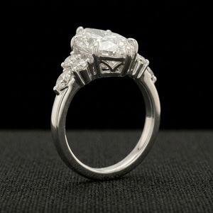 Anillo de Compromiso de Platino con Diamantes de Alta Joyería, con Engaste de Canal, Certificado IGI, Elegante y Sencillo, Brillante, Ideal para Regalo - Product Image 2