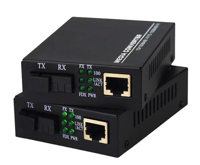 100Mbps Full-Duplex Fiber Transceiver with Half-Duplex 20KM RJ45 Port Media Converter FTTH FTTB FTTX Enterprise Network Gigabit
