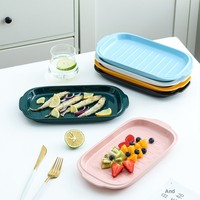 Assiette rectangulaire minimaliste de style nordique, résistante au micro-ondes, pour la cuisson du fromage et du riz, idéale pour les fêtes, les fêtes de Noël et l'usage domestique.