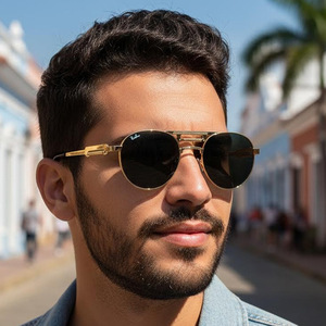 Lunettes de soleil UV400 en <span class=keywords><strong>acier</strong></span>, style européen et américain, <span class=keywords><strong>nouvelle</strong></span> collection, personnalisées, polyvalentes, tendance hip-hop punk, monture complète pour homme, design sophistiqué - Product Image 4