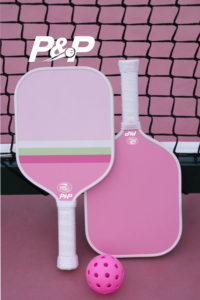 La raqueta de pickleball P&P es elegante y duradera, perfecta para adultos que disfrutan del pickleball durante todo el año. - Product Image 5