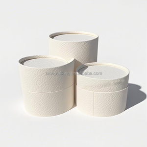 Petit tube de papier de carton d'OEM pour la conception libre blanche de boîte d'emballage de pot de bougie avec le revêtement UV d'impression de CMJN et le gaufrage - Product Image 1