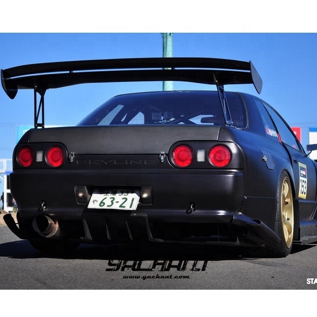 日産純正(NISSAN) GT-R純正 リアバンパー➕純正ディフィーザー Fiber-Glass-1989-to-1994-