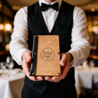 Maßgefertigte Vintage Holz-Menühalter Gäste-Rechnungsbücher mit Ledereinband Outdoor-Golfturnier-Broschüren Restaurant-Rechnungsabdeckungen