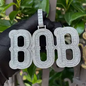 Hiphop Full Iced Out S925 Messing Tweekleurige Moissanite Diamant Zirkoon Letter Aangepast Met Eigen Logo Hanger Ketting